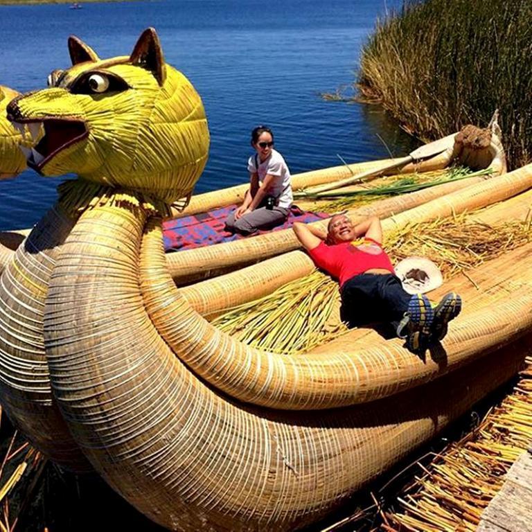 Uros Aruma Uro on Uros Floating Islands Puno Exterior foto